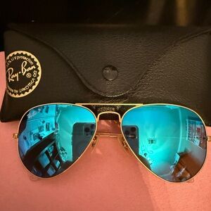 Ray-Ban Gold Aviator Sunglasses with Blue Lenses
